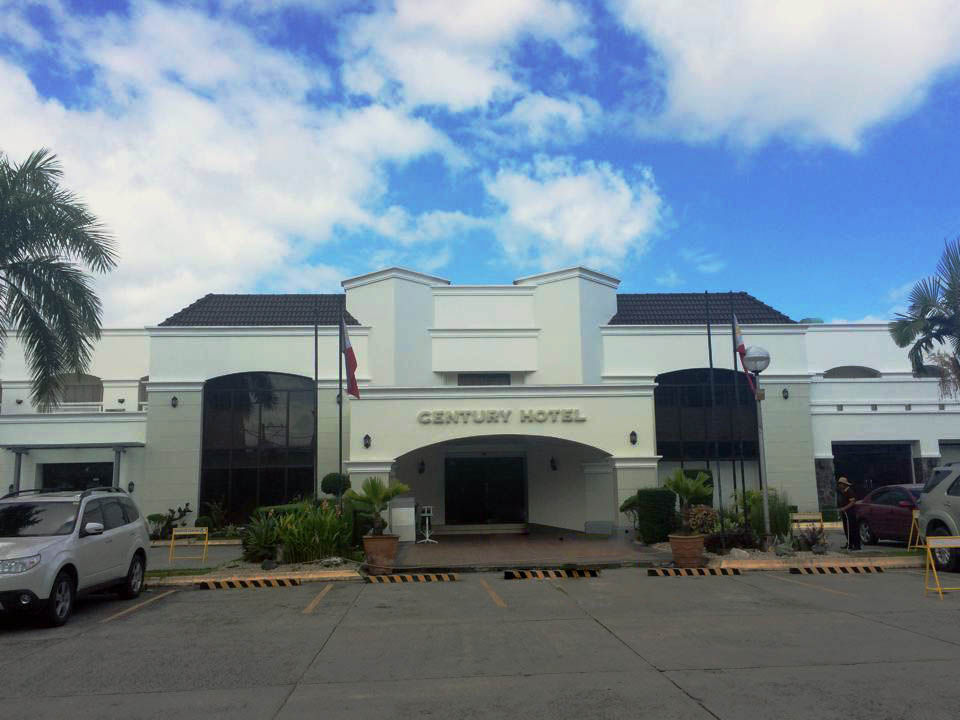 Century Hotel Angeles Exterior photo